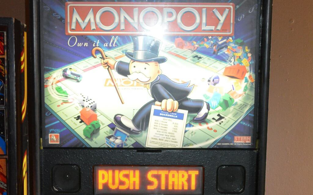 Monopoly pinball machine